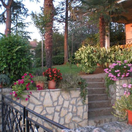 Apartments Villa Elizabet Malinska Bagian luar foto