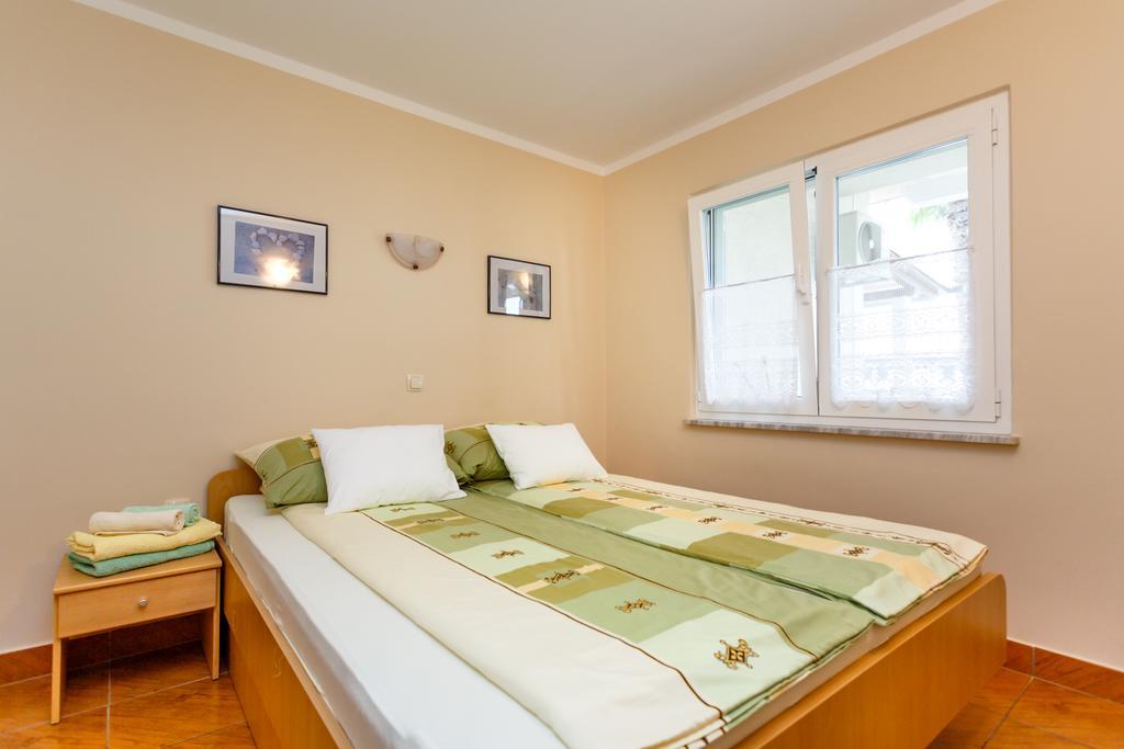 Apartments Villa Elizabet Malinska Bagian luar foto